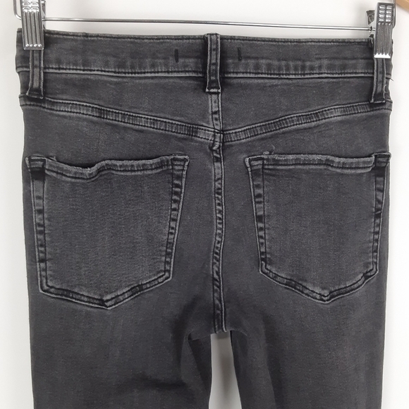 Free People Knee Distressed Skinny Jeans - Picture 6 of 10